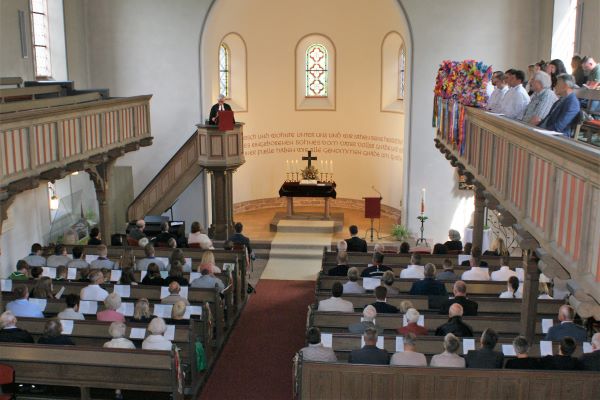 Einführung Pfrin. Ehlert Kirche St. Georg