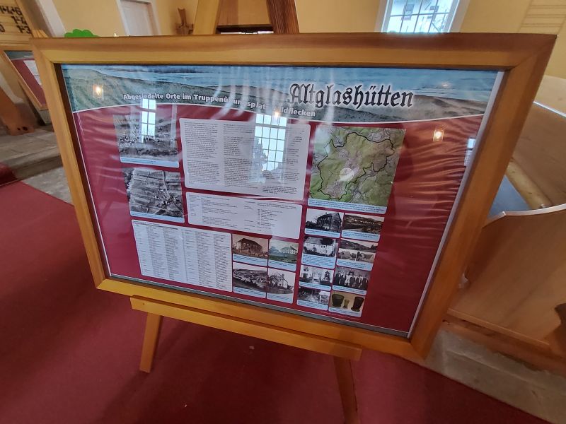 20251025_142924 Ausstellung "Vergessene Dörfer" Dalherda 2025