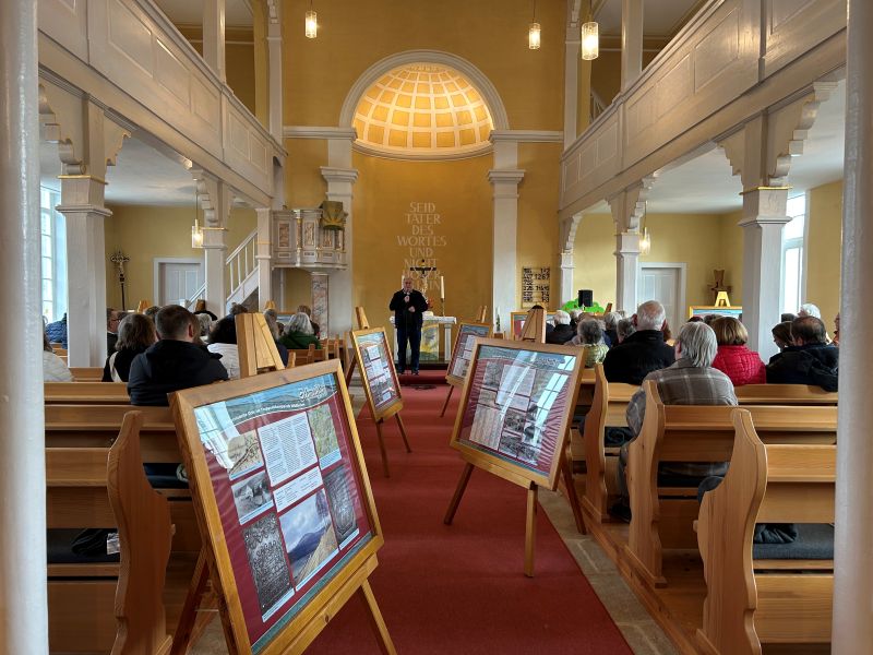 Ausstellung Vergessene Dörfer Ausstellung "Vergessene Dörfer" Dalherda 2025